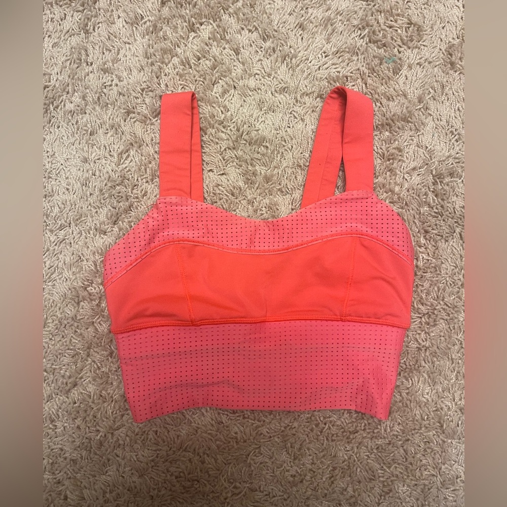 Lululemon small athletic bra